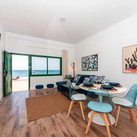Apartment Luxury Sea Front V Playa Honda (Lanzarote)