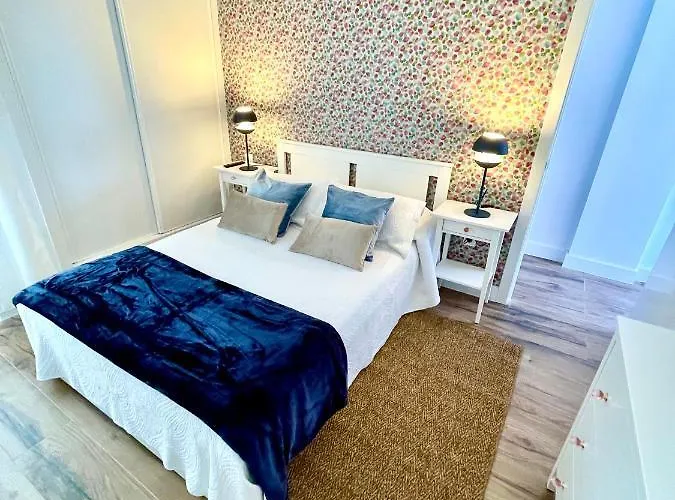 Luxury Sea Front V Apartamento